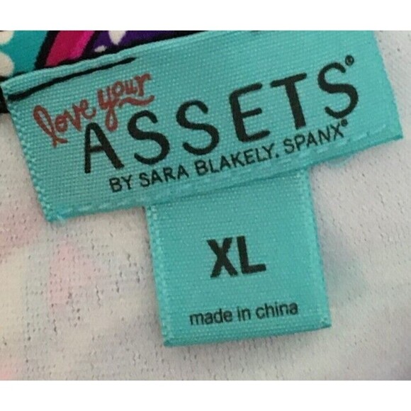 Assets One Piece Swimsuit Women's Size XL Multicolor Geometric Spanx - Picture 7 of 7